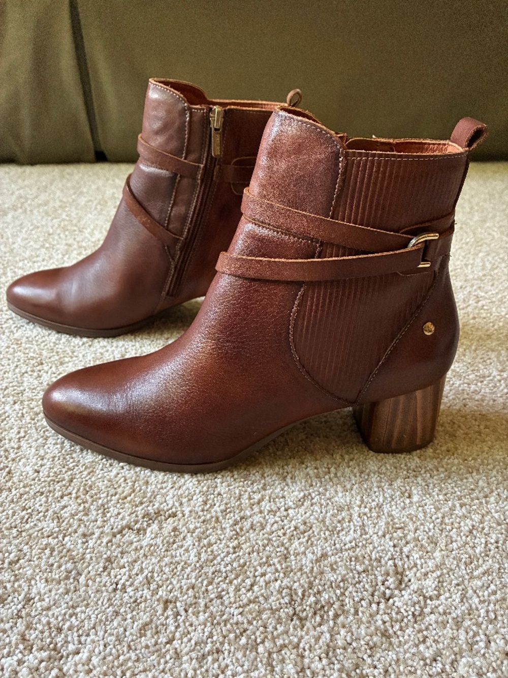 Pikolinos brown ankle boot, size 40